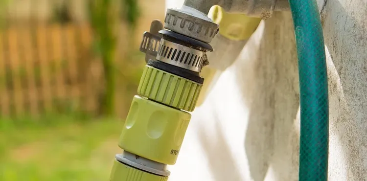 Ways To Connect Two Faucet Supply Lines Together