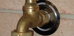 Faucet Vs Sink